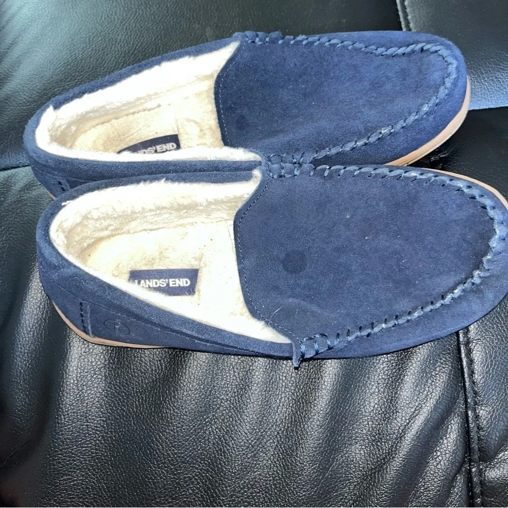 Lands' End Men's Blue Suede Loafers Slippers Sherpa 8